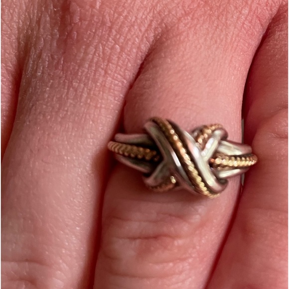 Tiffany & Co 18k and Silver XLove Knot Ring Size 7.5 - Picture 2 of 5